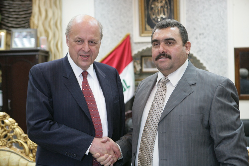 U.S. Deputy Secretary John Negroponte Visits Iraq