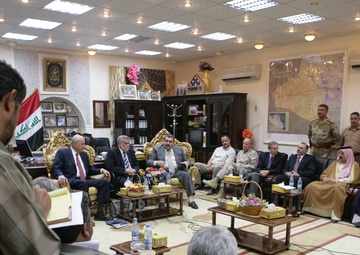 U.S. Deputy Secretary John Negroponte Visits Iraq