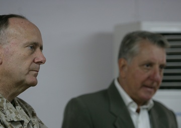 U.S. Deputy Secretary John Negroponte Visits Iraq