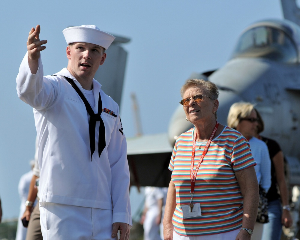 Family, Friends, USS Abraham Lincoln sailors join on Tiger Cruise