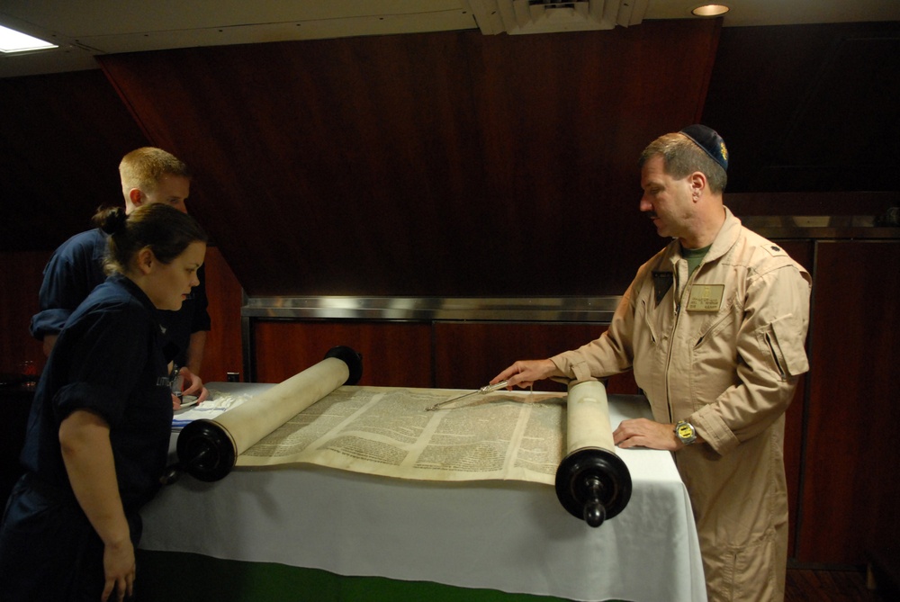 Celebrating Yom Kippur aboard the USS Ronald Reagan