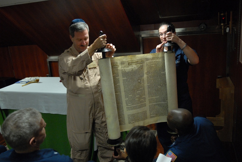 Celebrating Yom Kippur aboard the USS Ronald Reagan