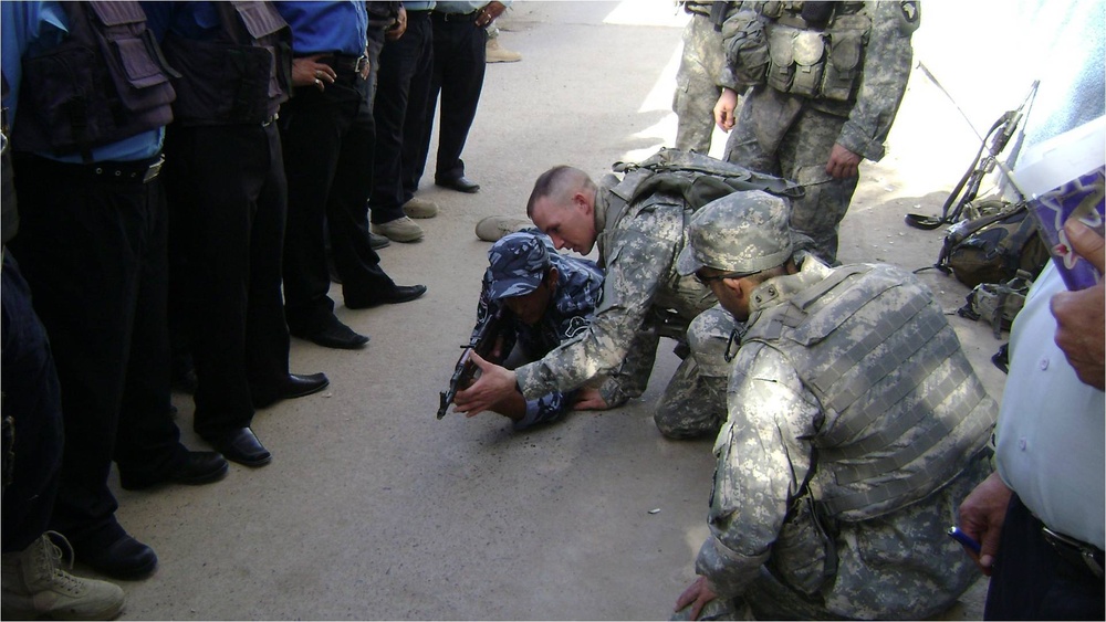 Training helps increase Iraqi police confidence in abilities