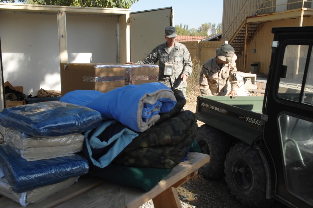Manas Air Base Provides Aid to Earthquake Victims