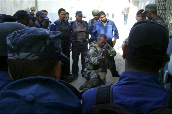 Training Increases Confidence for Iraqi Police Officers