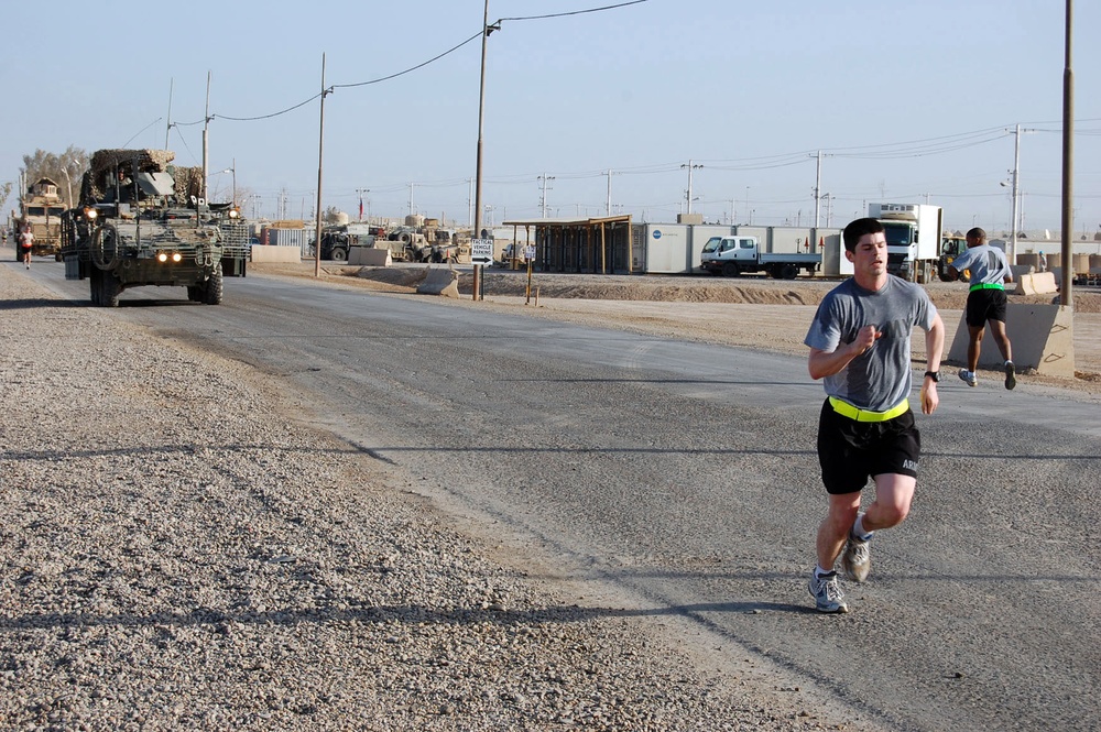 Camp Taji holds Army Ten-Miler