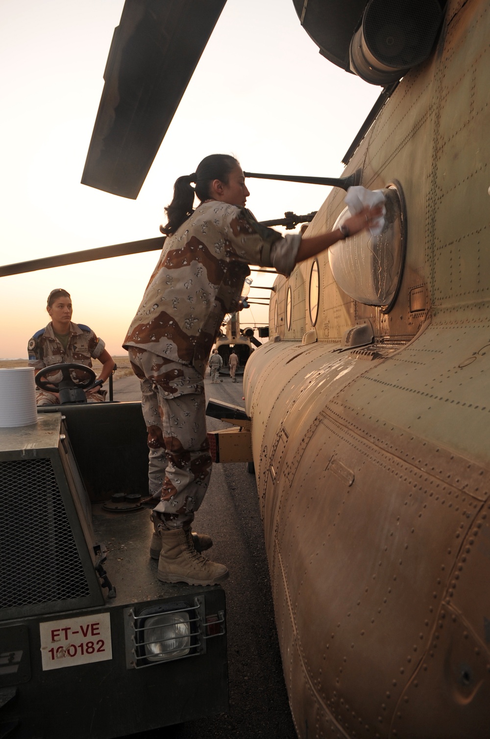 Spanish CH-47 Chinook-ISAF Camp Arena, Afghanistan