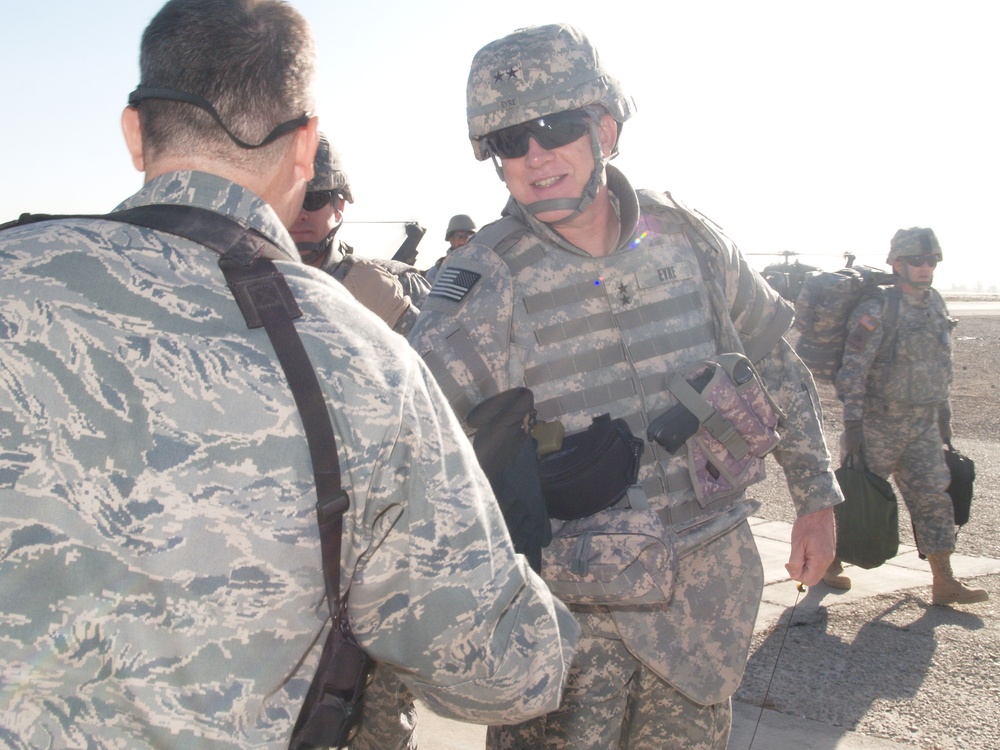 Two Star General Visits Construction Sites