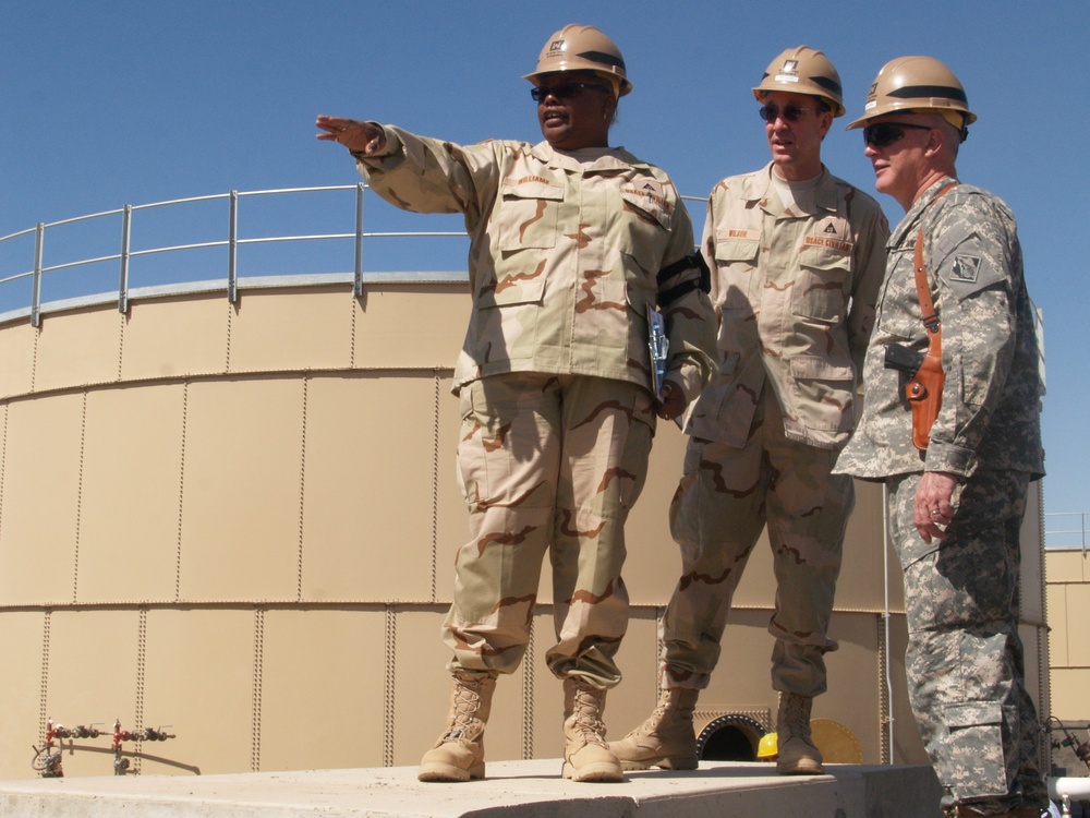 Two Star General Visits Construction Sites