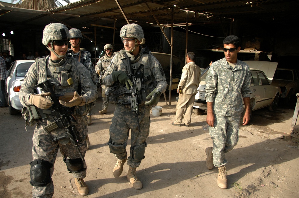 Iraqi National Police Conduct Operation Patriot Enforcement