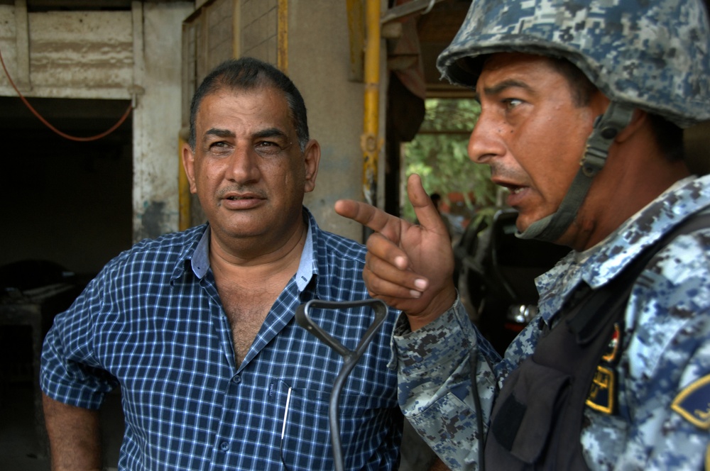 Iraqi National Police Conduct Operation Patriot Enforcement