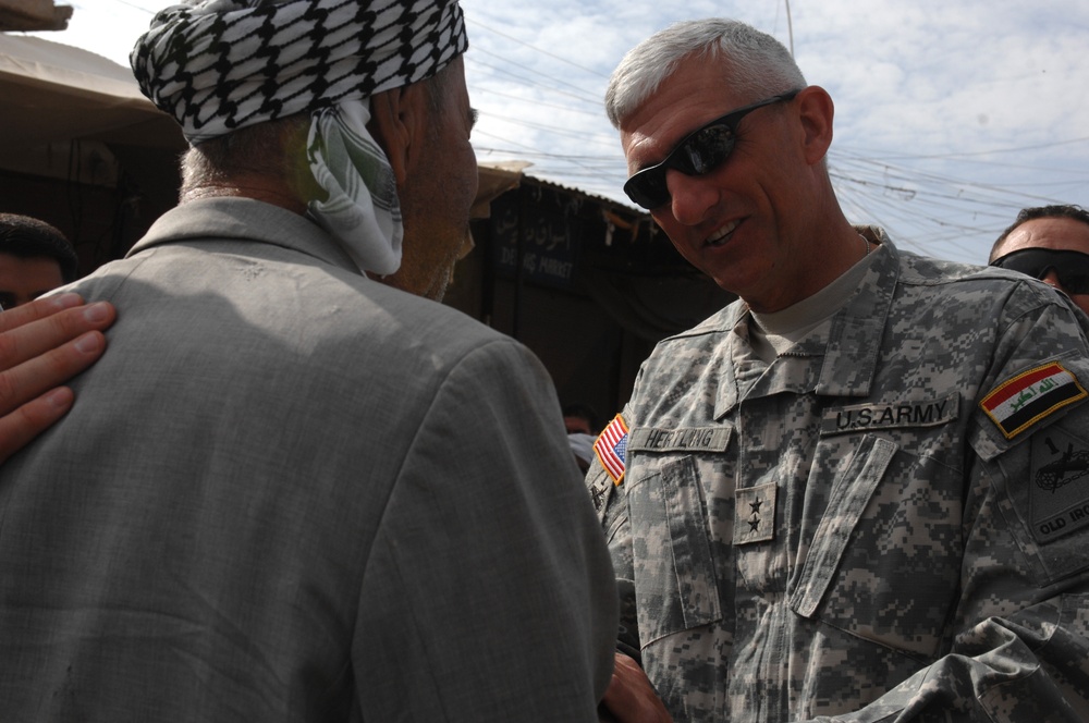 10th Mountain Leadership Visits Vendors in Taza