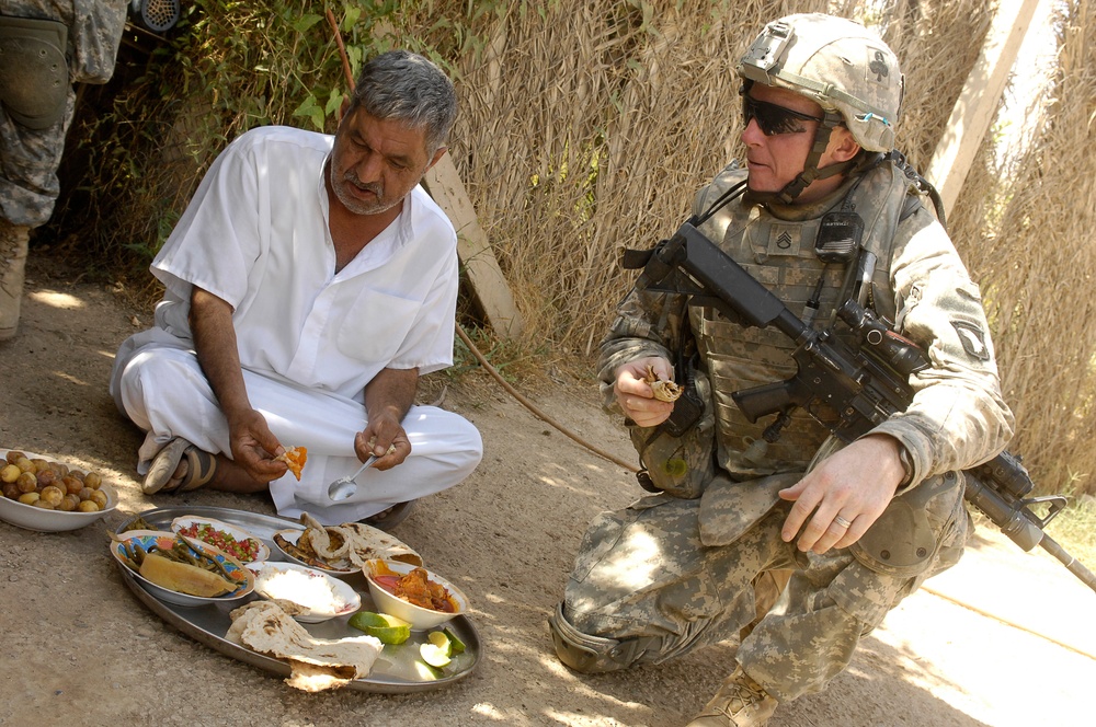 U.S. Soldiers Clear Owja Desert of Iraq