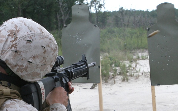 II MEF (FWD) Marines Hone Combat Shooting Skills