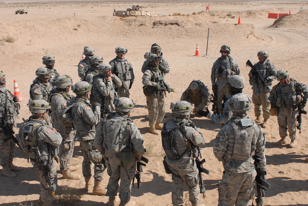 Lancers Train on Entry Control Point Operations