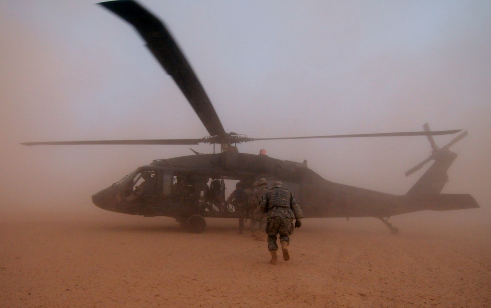 Spartan Soldiers 'drop in' on small fishing village, Gain knowledge of tactical operations