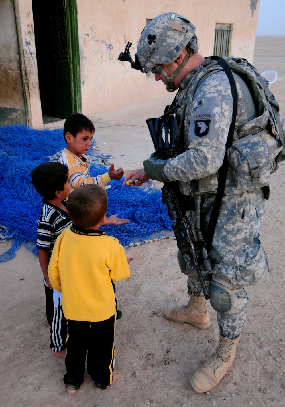 Spartan Soldiers 'drop in' on small fishing village, Gain knowledge of tactical operations