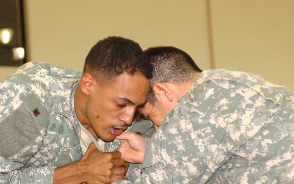 On a Roll: Dominican-Born Nashville Reservist Shines in Grappling/Combatives