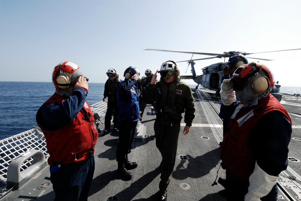 Rear Adm. Mark Vance visits USS Kidd