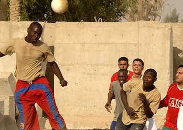 Soccer tournament brings coalition, Iraqi army together