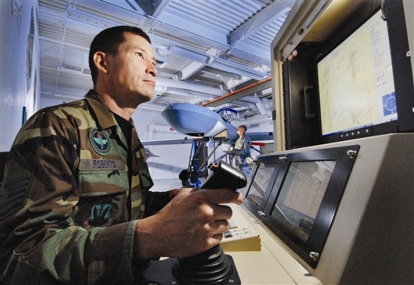 California Guard Conducts Predator Maintenance Training