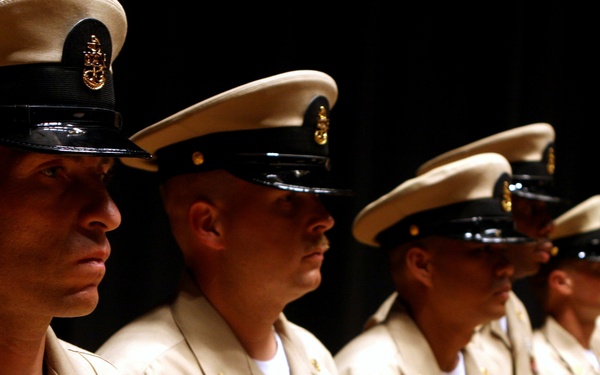 II MEF Chiefs Receive Their Anchors