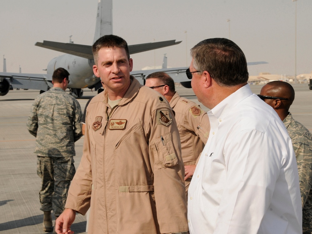 Secretary of the Air Force Meets With 379 Air Expeditionary Wing Airmen