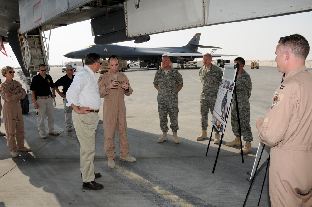 Secretary of the Air Force Meets With 379 Air Expeditionary Wing Airmen