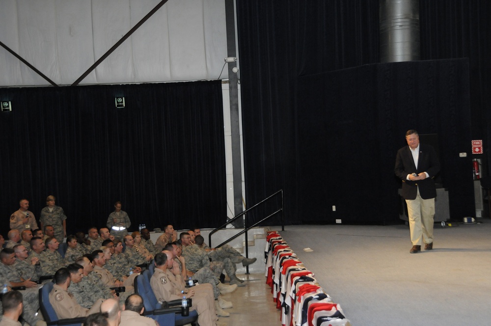 Secretary of the Air Force Meets With 379 Air Expeditionary Wing Airmen