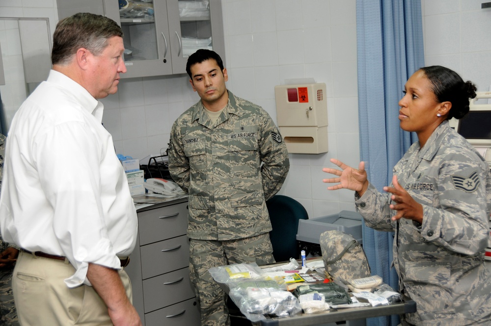 Secretary of the Air Force Meets With 379 Air Expeditionary Wing Airmen