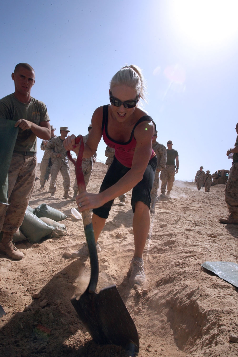 American Gladiators bring fight to Marines