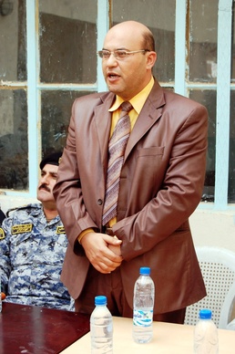 Wolfhounds, government of Iraq work to rebuild education