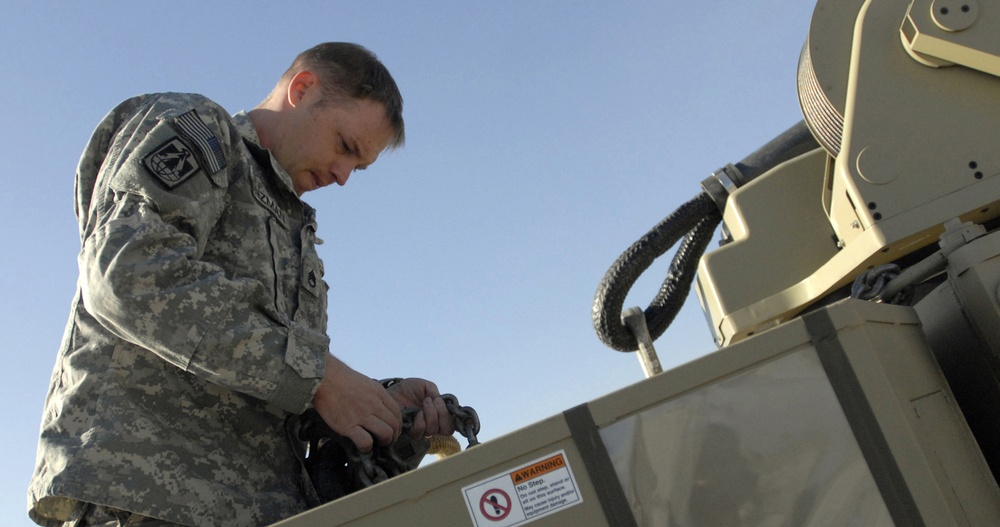 Sling-loading helps Soldiers transport equipment, despite dangers