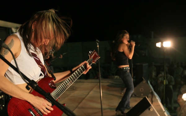 ThundHerStruck Rocks TQ