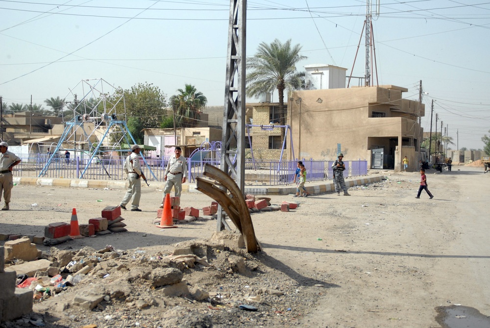 Iraqi National Police perform first battalion-level clearing operation in East Rashid