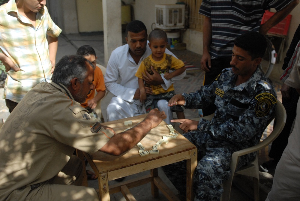 Iraqi National Police perform first battalion-level clearing operation in East Rashid