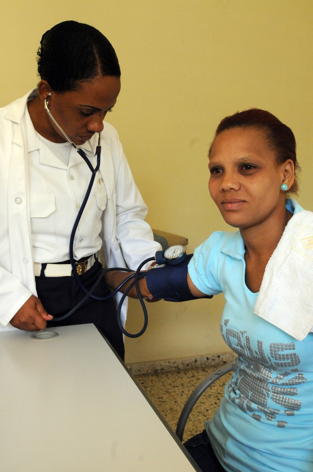 USS Kearsarge Humanitarian Assistance USS Kearsarge Humanitarian Assistance