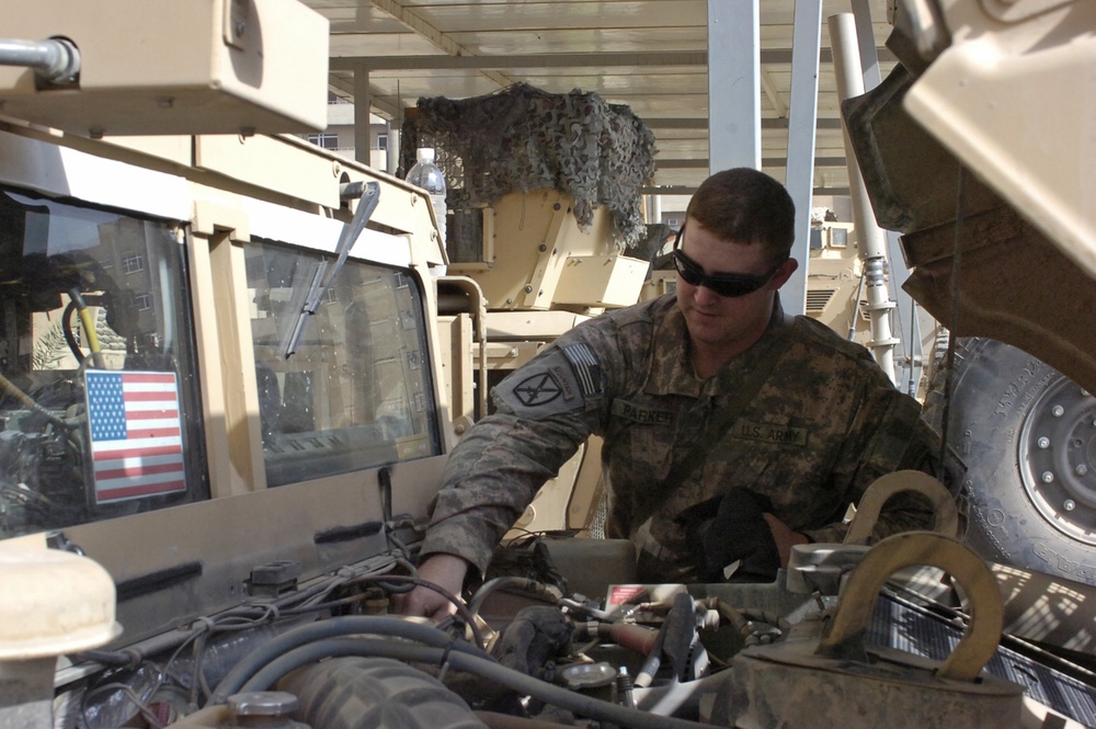 3rd Squadron, 89th Cavalry Regiment Soldiers prep for mission