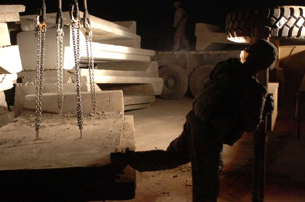 Mission Melting Pot: combat sustainment in today's plug and play Army