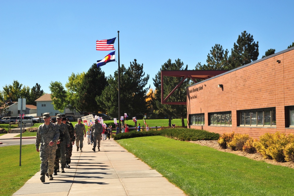 Sunrise Elementary School thanks veterans