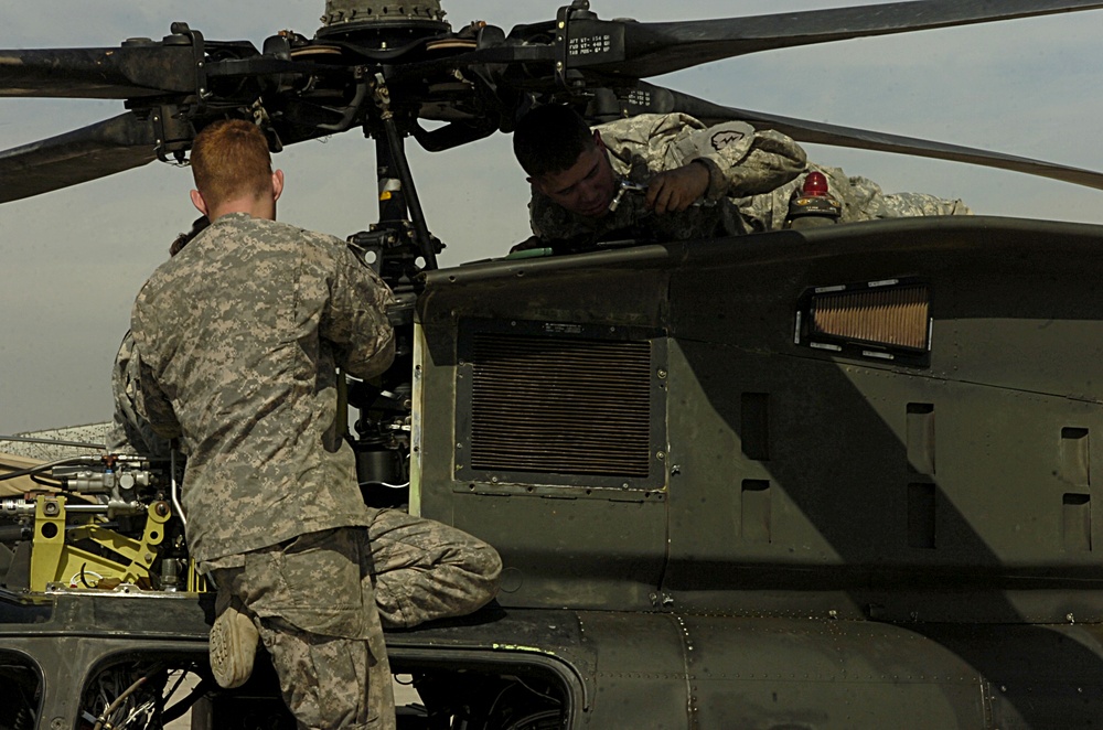 6th Squadron, 17th Cavalry Regiment, covering troops' &quot;6&quot;