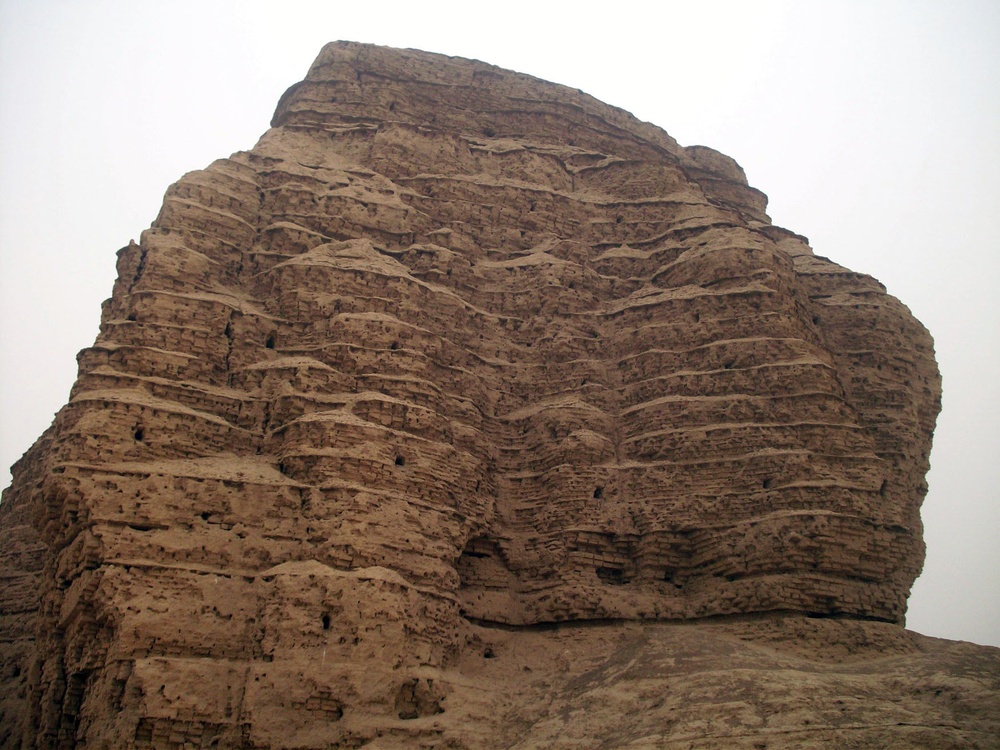 Gimlets help plan to rebuild one of Aqur Quf's oldest historical landmarks