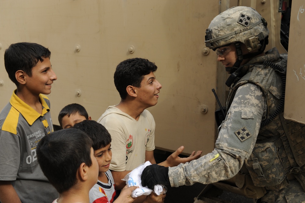 Market patrol in Baghdad