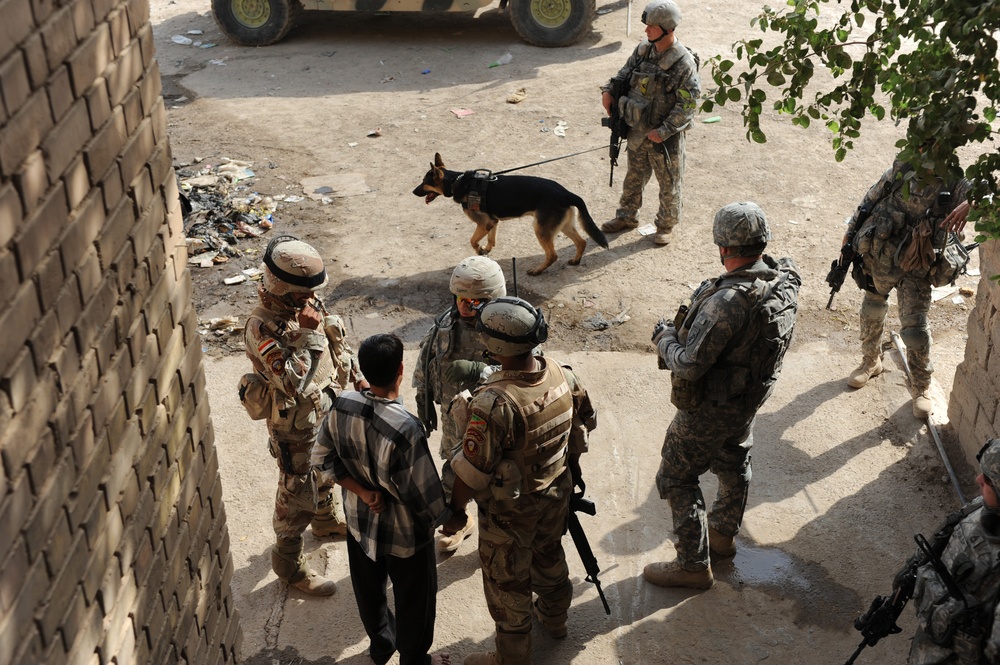 Joint patrol Iraqi army and U.S Army in Abu Ghraib Iraq