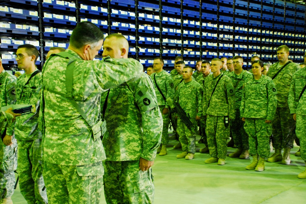 Soldiers Receive Combat Action Badges