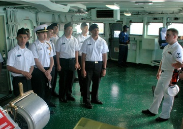 Navy Junior Reserve Officer Training Corps students tour USS Frank Cable