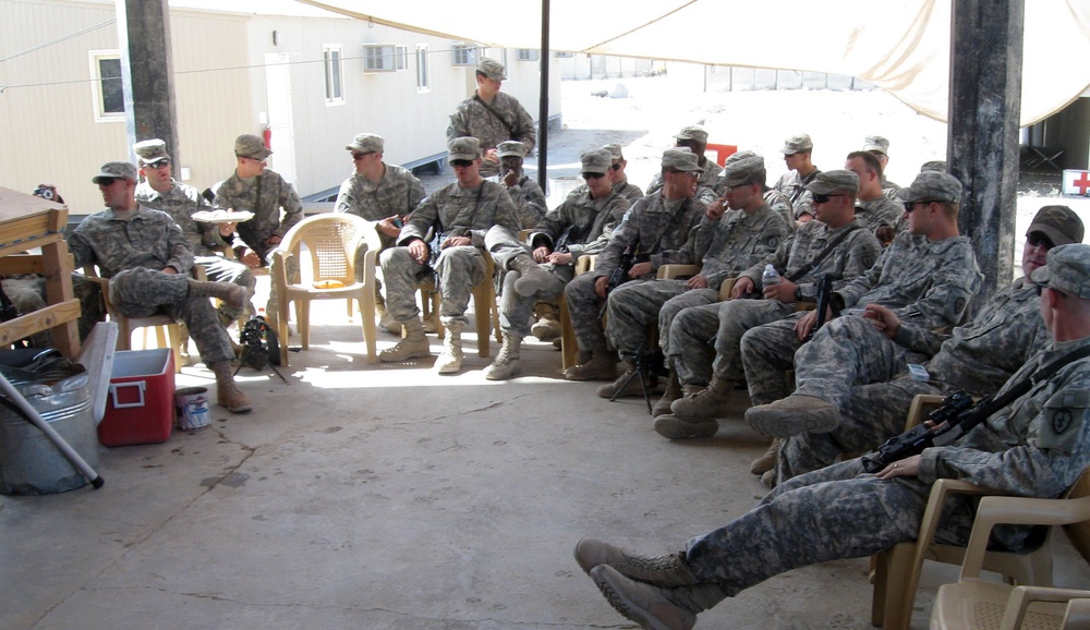 Headhunter Soldiers let loose when comics come to town