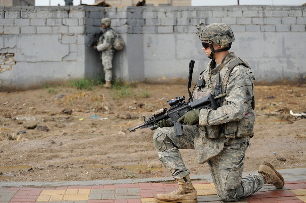 Regulars secure Road Show in heavy rain