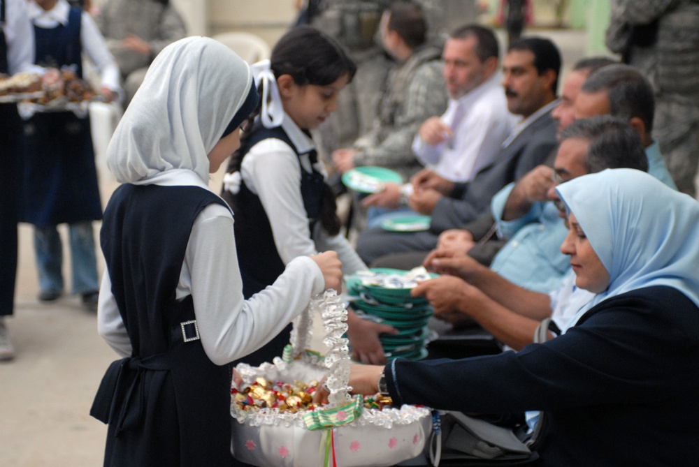 Al Tajadud children celebrate new school