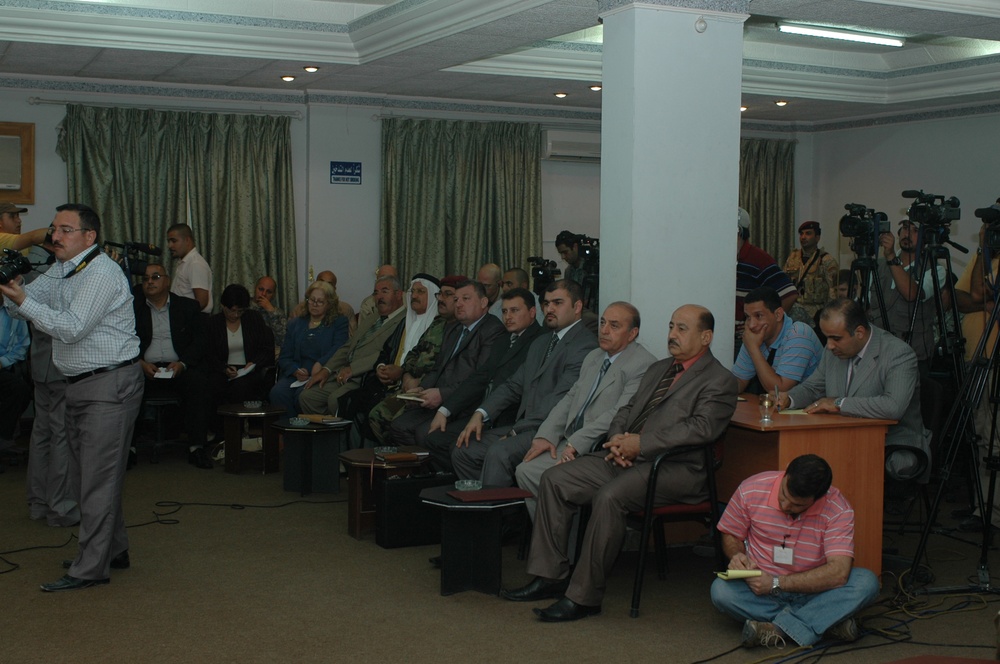 Deputy prime minister brings support to Mosul and Ninewa province